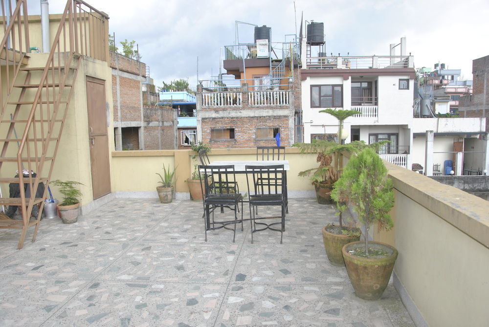 Zen Bed And Breakfast, Kathmandu Bagian luar foto